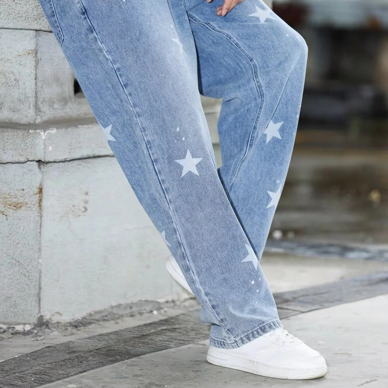 Men's Wide Leg Jeans – Loose Fit Blue Denim Pants, Washed Finish, Casual Everyday Wear